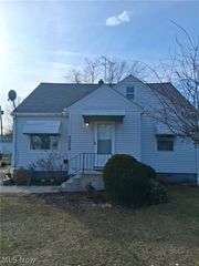 3058 Dayton Avenue, Lorain, OH 44055