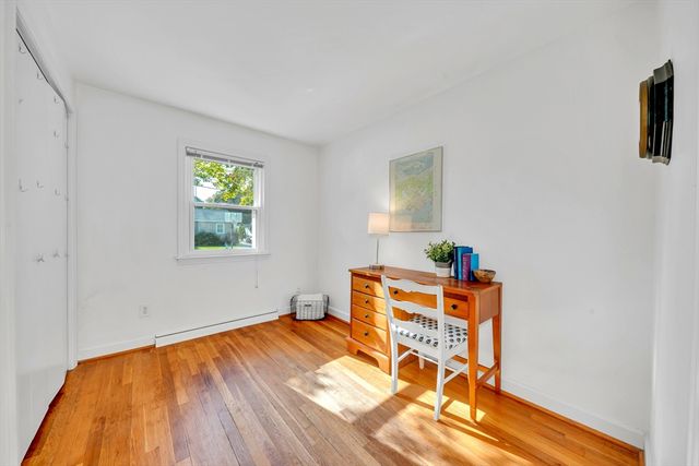 70 Enfield Street, Lowell, MA 01852