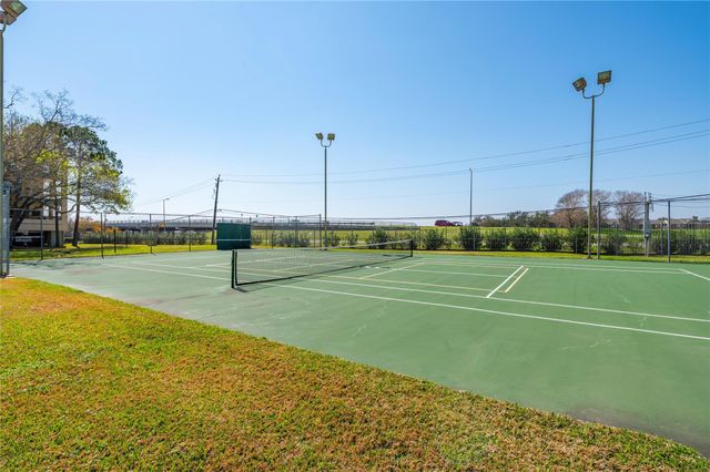 18809 Egret Bay Boulevard 313, Webster, TX 77058