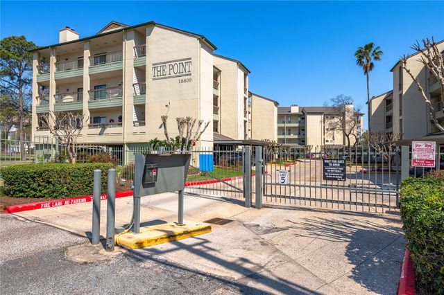 18809 Egret Bay Boulevard 313, Webster, TX 77058