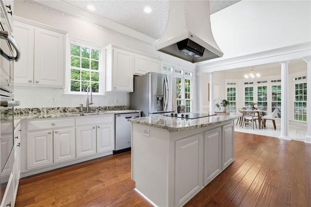 750 Combee Way, Roswell, GA 30076
