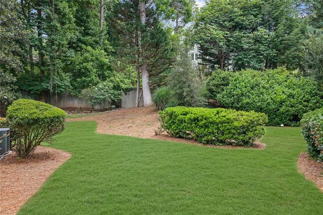 750 Combee Way, Roswell, GA 30076