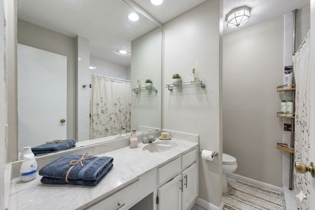 3204 Seaboard Drive, Arlington, TX 76014