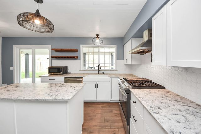 12614 Mill Ridge Drive, Cypress, TX 77429