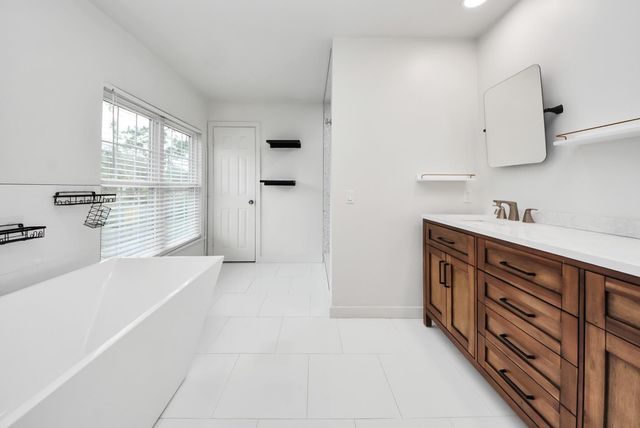 12614 Mill Ridge Drive, Cypress, TX 77429