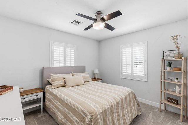 1701 W FAIRMOUNT Avenue, Phoenix, AZ 85015