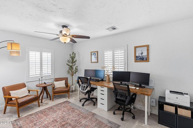 1701 W FAIRMOUNT Avenue, Phoenix, AZ 85015