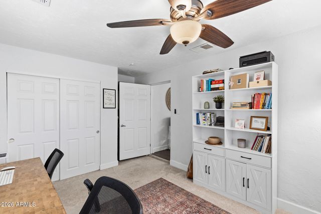 1701 W FAIRMOUNT Avenue, Phoenix, AZ 85015
