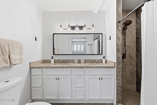 1701 W FAIRMOUNT Avenue, Phoenix, AZ 85015