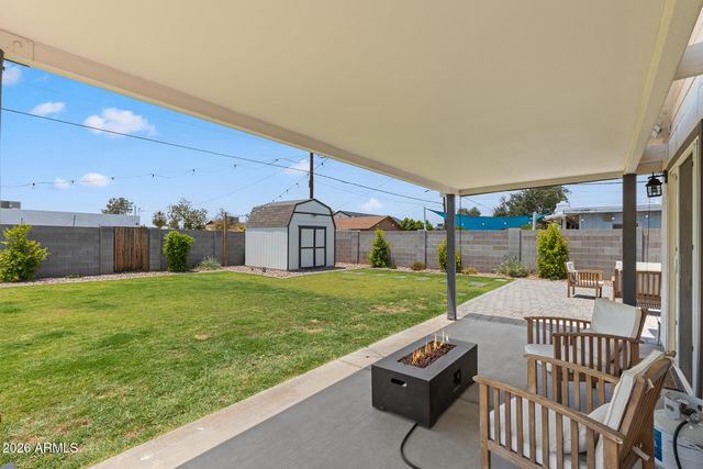 1701 W FAIRMOUNT Avenue, Phoenix, AZ 85015