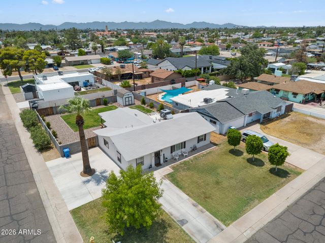 1701 W FAIRMOUNT Avenue, Phoenix, AZ 85015