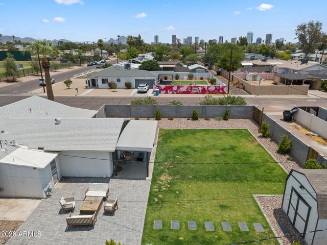 1701 W FAIRMOUNT Avenue, Phoenix, AZ 85015