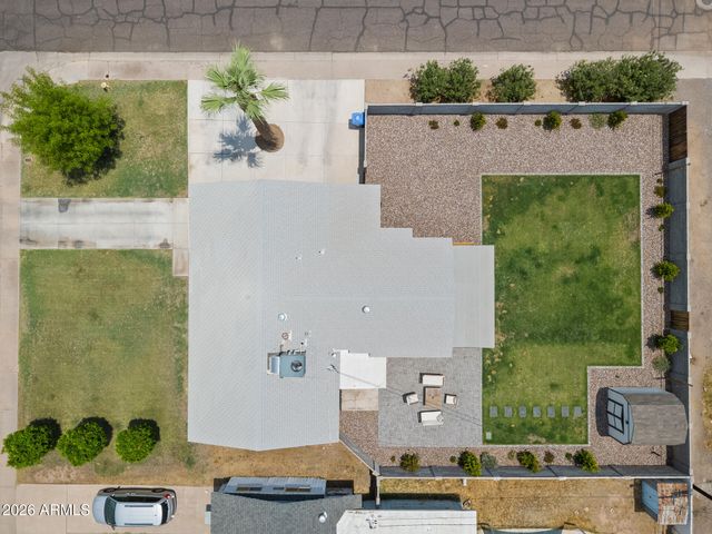 1701 W FAIRMOUNT Avenue, Phoenix, AZ 85015