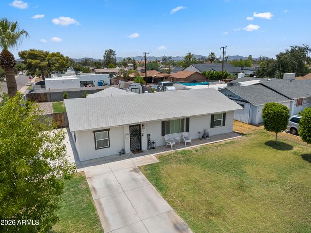 1701 W FAIRMOUNT Avenue, Phoenix, AZ 85015