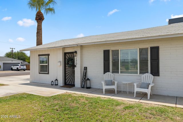 1701 W FAIRMOUNT Avenue, Phoenix, AZ 85015