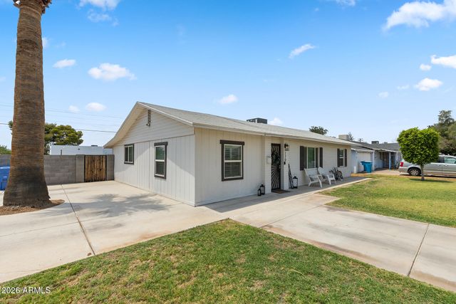 1701 W FAIRMOUNT Avenue, Phoenix, AZ 85015
