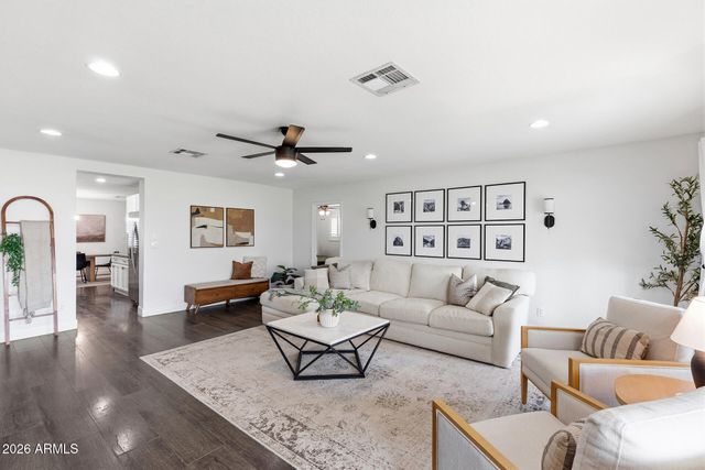 1701 W FAIRMOUNT Avenue, Phoenix, AZ 85015