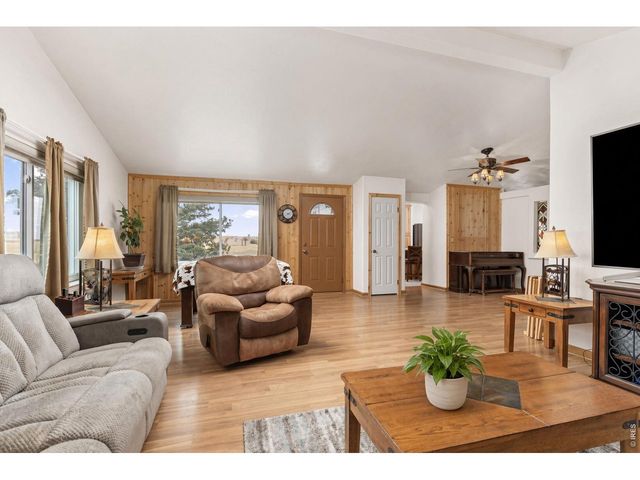 15350 Cavanaugh Rd, Keenesburg, CO 80643