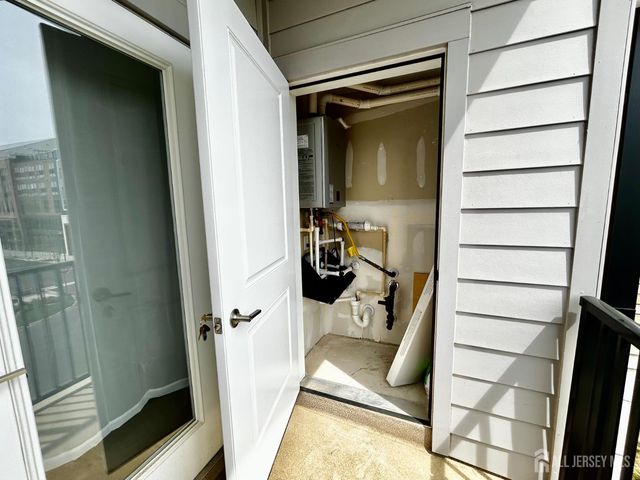 1 Culvert Drive 203, West Windsor, NJ 08550