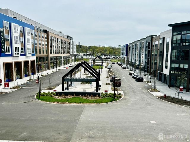 1 Culvert Drive 203, West Windsor, NJ 08550