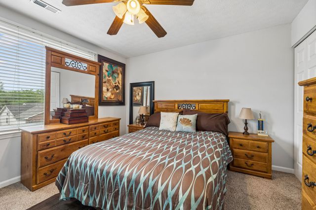 111 River Bend Rd, Hendersonville, TN 37075