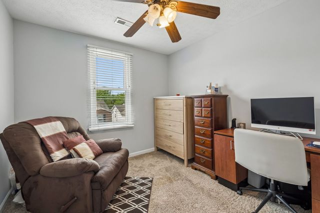 111 River Bend Rd, Hendersonville, TN 37075