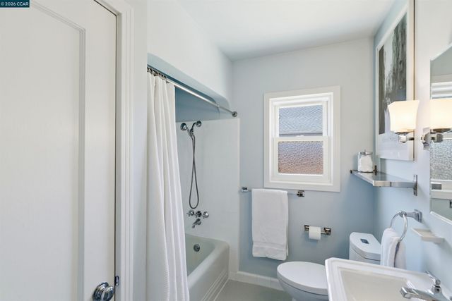 270 E 15th, Pittsburg, CA 94565
