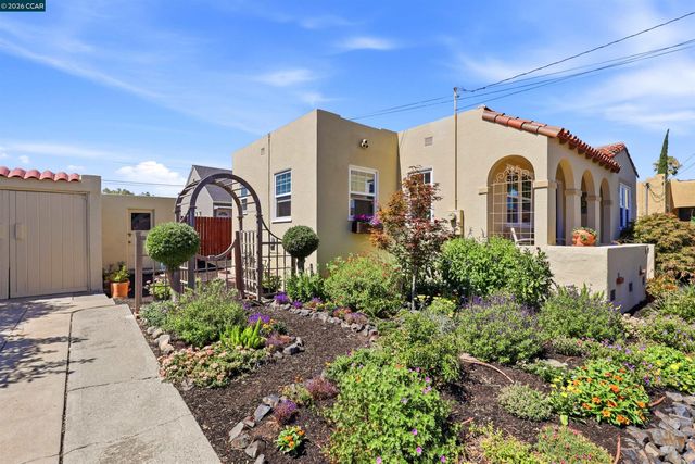 270 E 15th, Pittsburg, CA 94565