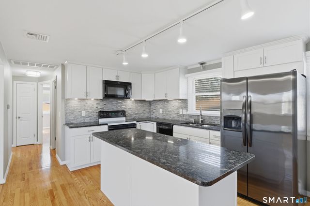 55 Old Farm Drive, Newington, CT 06111