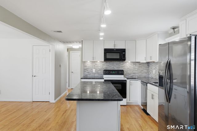 55 Old Farm Drive, Newington, CT 06111