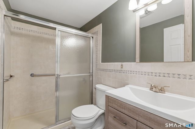 55 Old Farm Drive, Newington, CT 06111