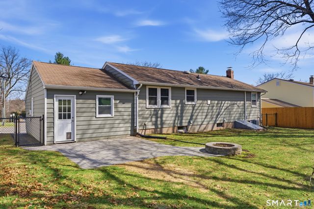55 Old Farm Drive, Newington, CT 06111