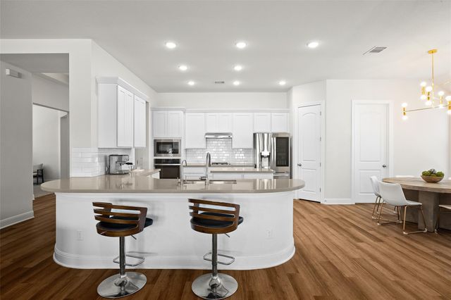 124 Adina DR, Dripping Springs, TX 78620