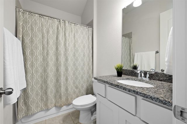 124 Adina DR, Dripping Springs, TX 78620