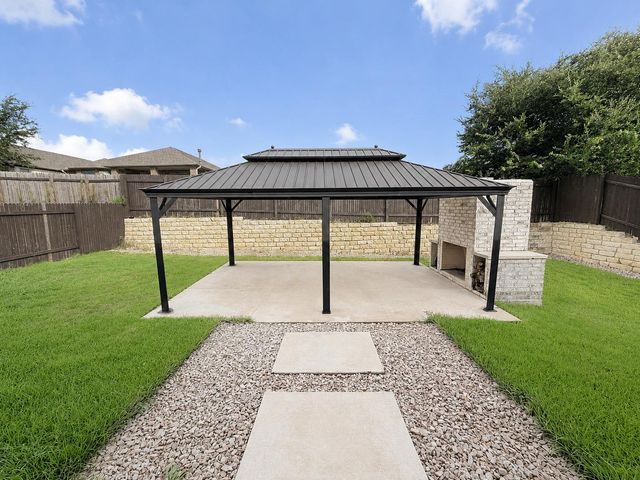 124 Adina DR, Dripping Springs, TX 78620
