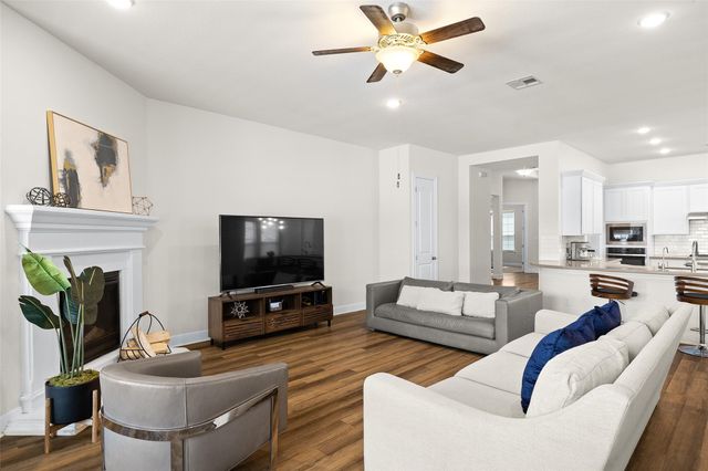 124 Adina DR, Dripping Springs, TX 78620