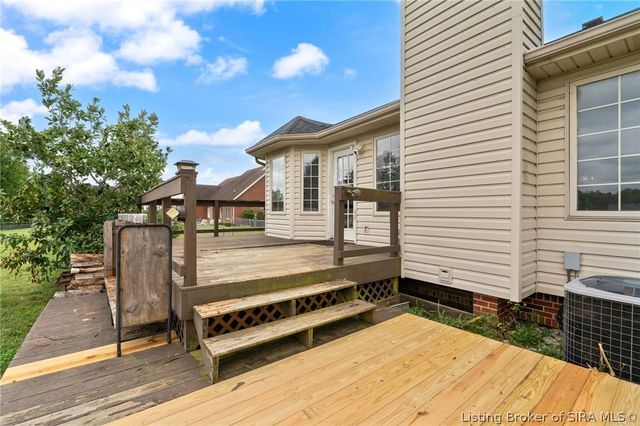 1208 Woodland Trace, Memphis, IN 47143