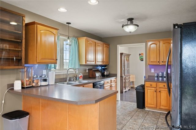 1208 Woodland Trace, Memphis, IN 47143