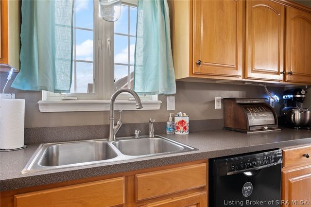 1208 Woodland Trace, Memphis, IN 47143