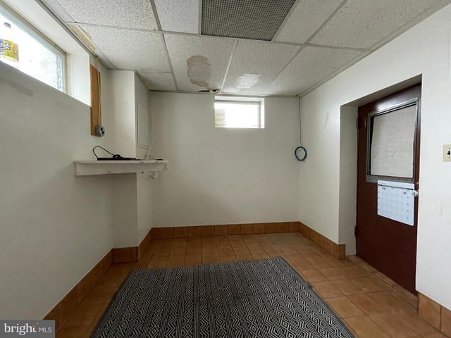 71 W SECOND MOUNTAIN RD, Pottsville, PA 17901