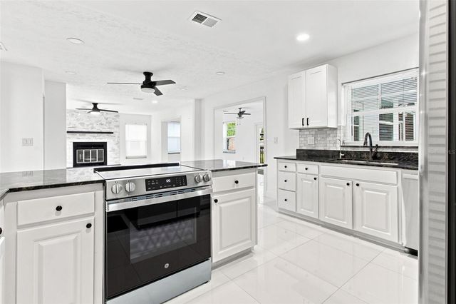 210 LAKE HOBBS ROAD, Lutz, FL 33548