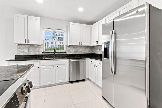 210 LAKE HOBBS ROAD, Lutz, FL 33548