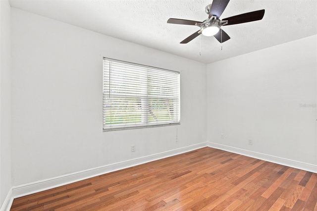 210 LAKE HOBBS ROAD, Lutz, FL 33548
