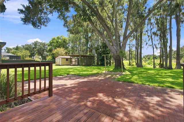 210 LAKE HOBBS ROAD, Lutz, FL 33548