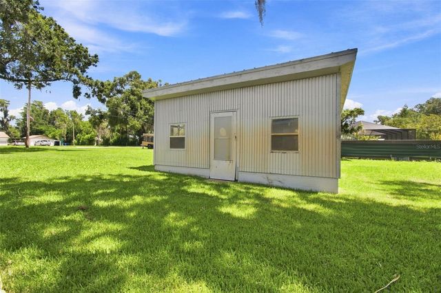 210 LAKE HOBBS ROAD, Lutz, FL 33548