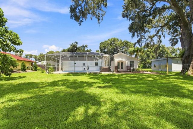 210 LAKE HOBBS ROAD, Lutz, FL 33548