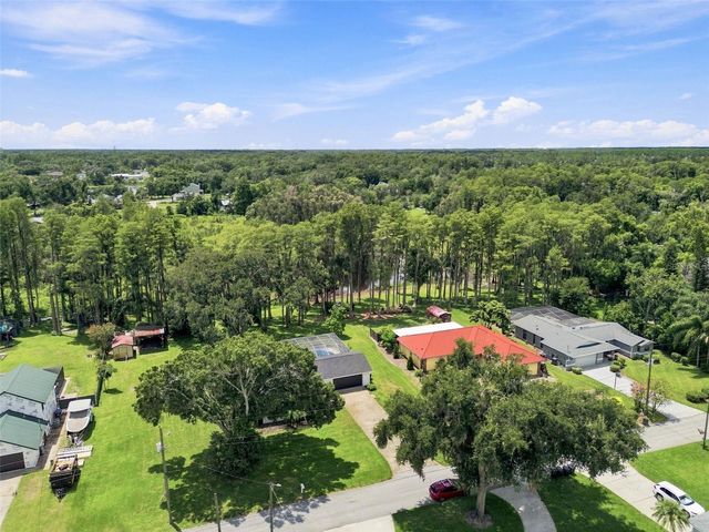 210 LAKE HOBBS ROAD, Lutz, FL 33548