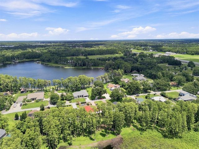 210 LAKE HOBBS ROAD, Lutz, FL 33548
