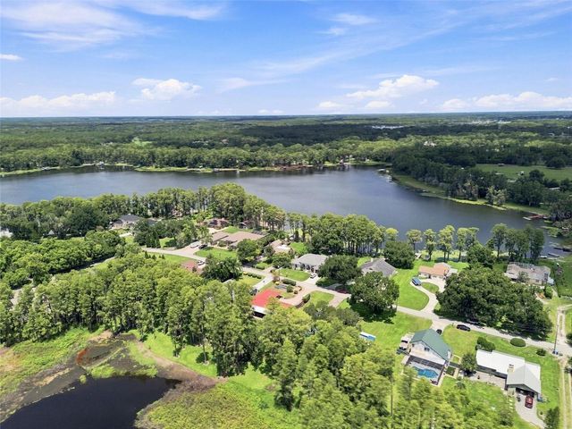 210 LAKE HOBBS ROAD, Lutz, FL 33548