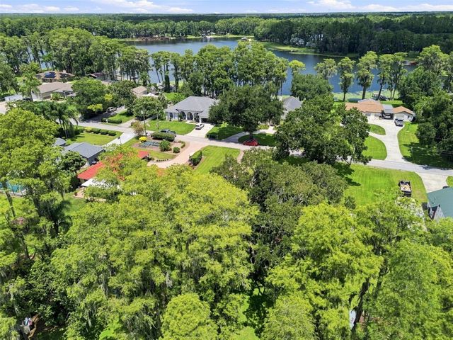 210 LAKE HOBBS ROAD, Lutz, FL 33548